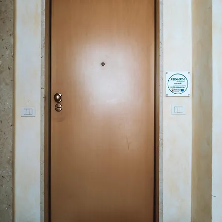 Karmarea Apartament *