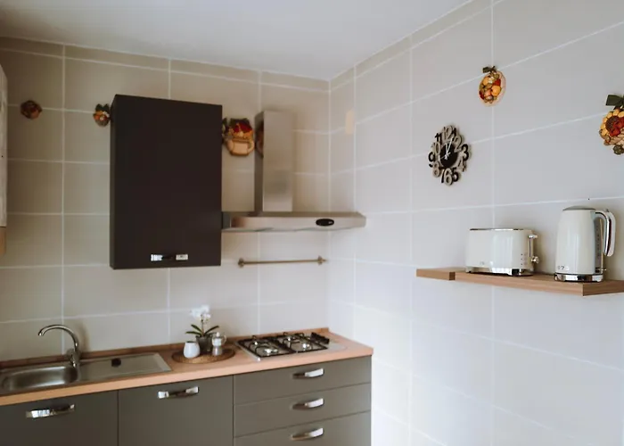 Karmarea Apartment *